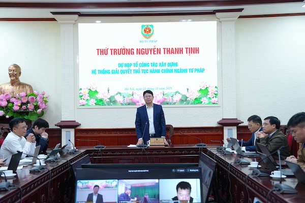 Họp Tổ công tác xây dựng Hệ thống giải quyết thủ tục hành chính ngành Tư pháp